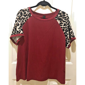 Emily Rose XXL Animal Print Short Sleeve Red T-Shirt